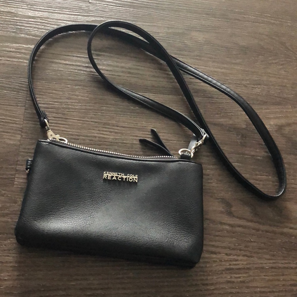 New Kenneth Cole crossbody black